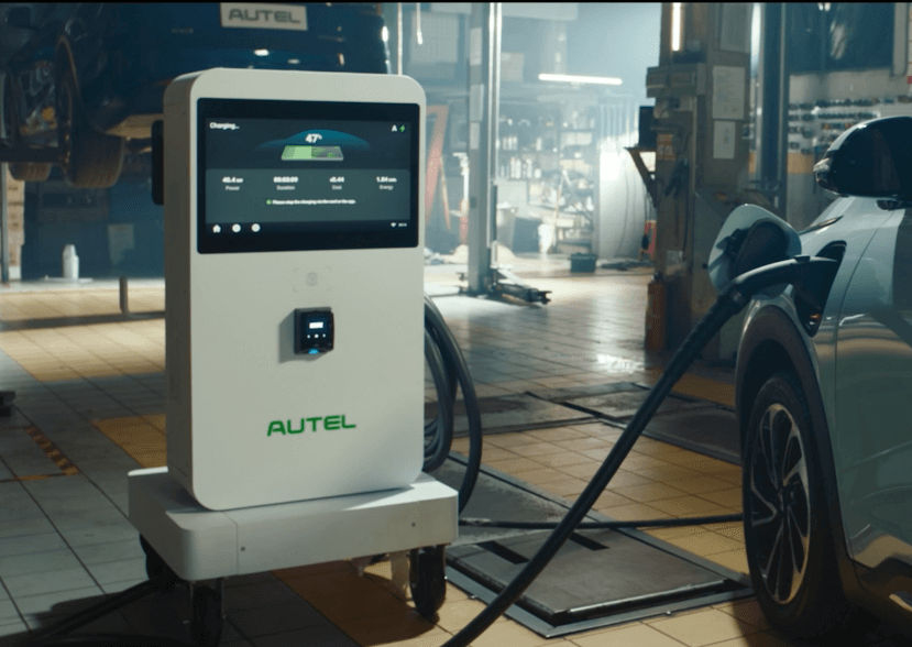 Autel MaxiCharger DC Compact Autel MaxiCharger DC Compact