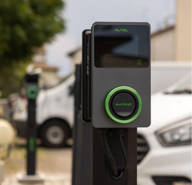 Simple MaxiCharger Installation